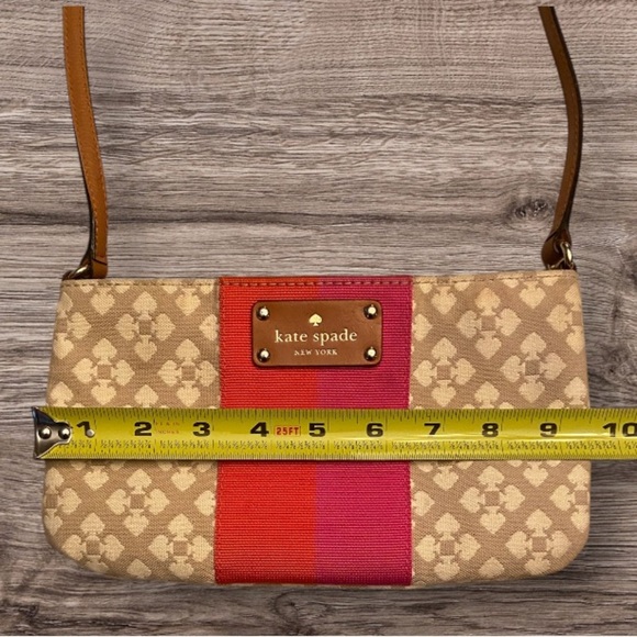 Kate Spade Classic Jacquard Stucco Orange Pink Stripe Crossbody Bag. - Picture 3 of 6